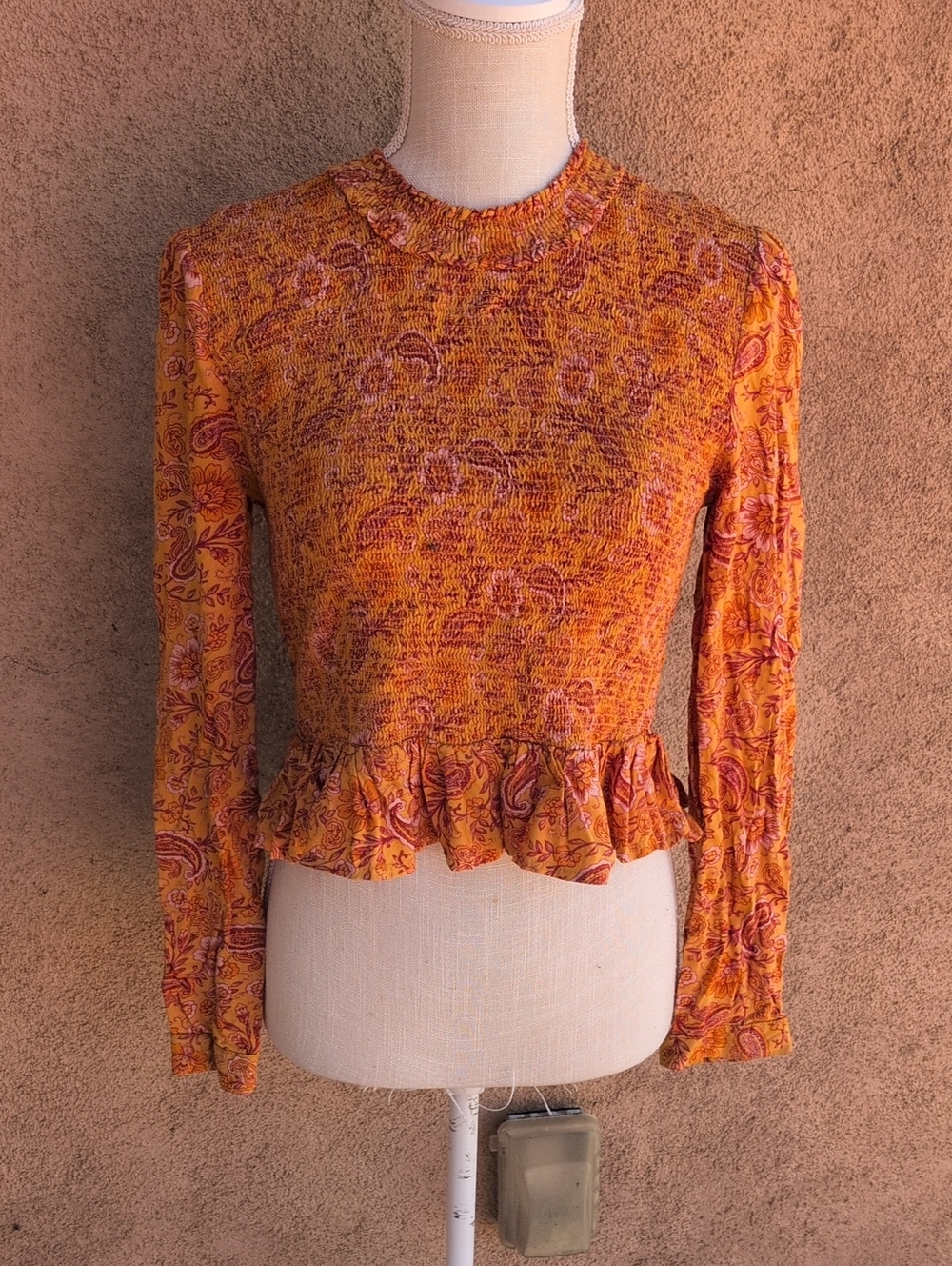 Patrons Of Peace Boho Smocked Orange Paisley Print Cropped Ruffled Blouse Fall